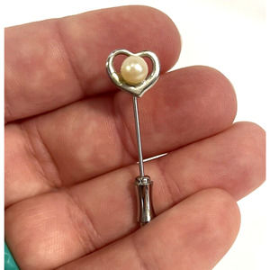 Silver Tone Heart Hat Pin Faux Pearl Tiny Lapel Stick Brooch Fashion Jewelry VTG